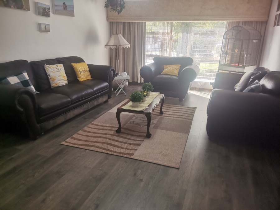 3 Bedroom Property for Sale in Senekal Free State